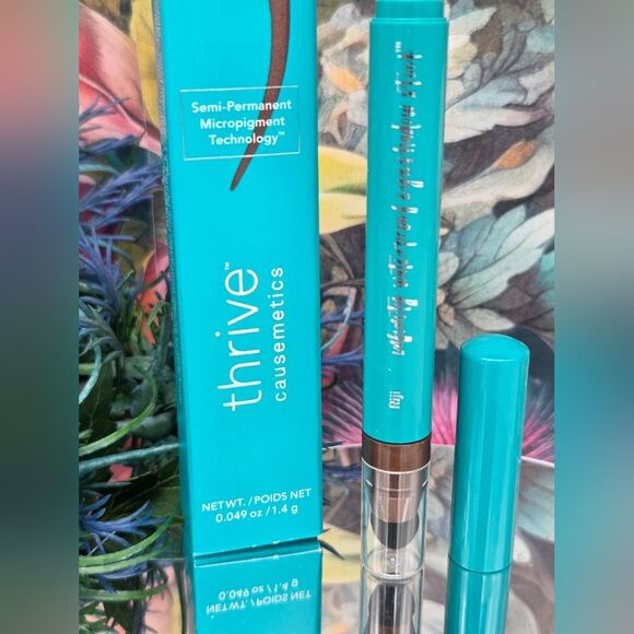 Thrive Infinity Waterproof Eyeshadow Stick - Riji Cocoa Shimmer NEW - Picture 2 of 10
